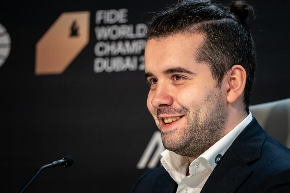FIDE World Chess Championship 2021, Game 4: Ian Nepomniachtchi manages a draw.