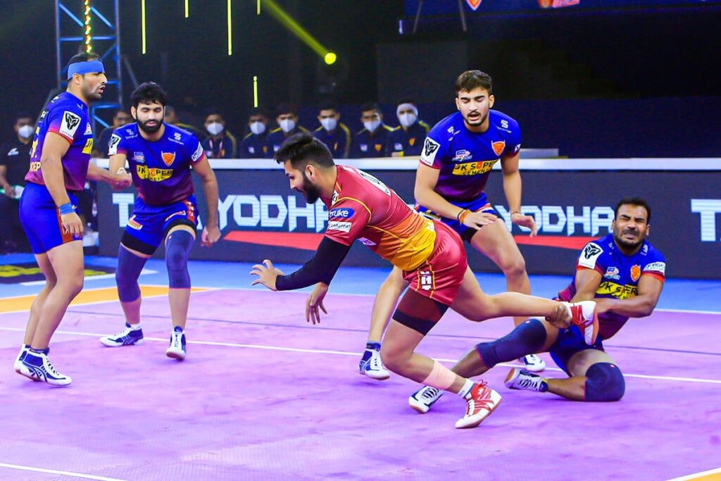 Pro Kabaddi League Season 8: Rajnish Dalal, Dabang Delhi vs Telugu Titans.