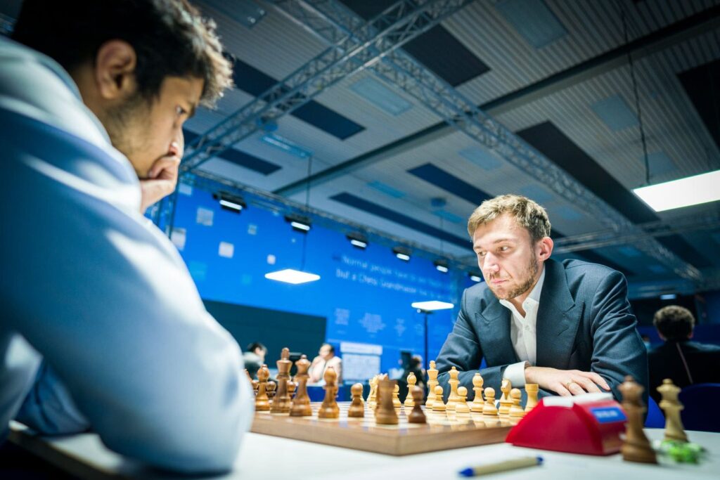 Tata Steel Chess 2022: Vidit Gujrathi and Sergey Karjakin.