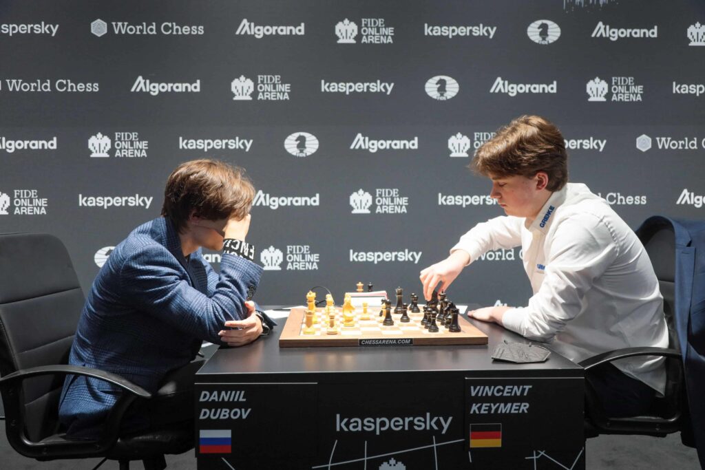 FIDE Chess Grand Prix 2022: Daniil Dubov and Vincent Keymer.